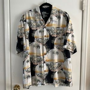 Jamaica Jaxx 100% silk Hawaiian shirt.